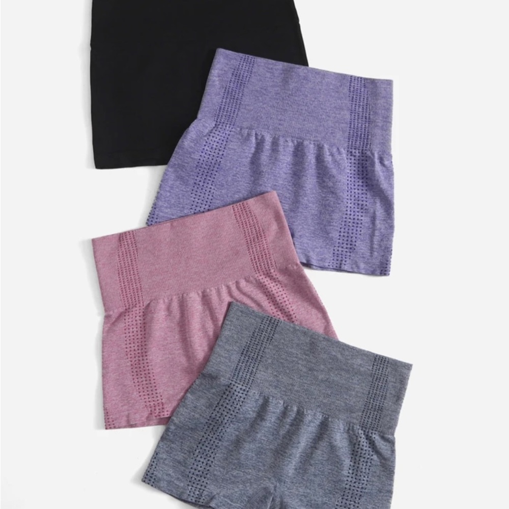 🍁4 NWOT Yoga Spandex Shorts Small